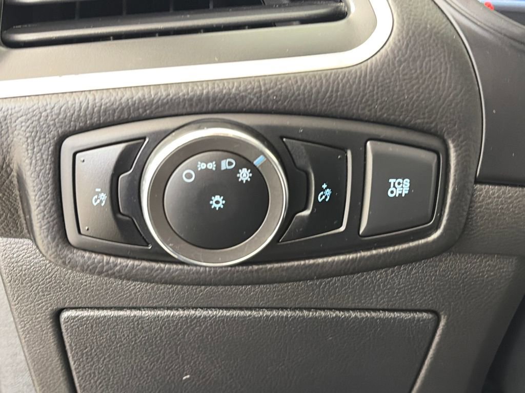 Certified 2024 Ford Edge SEL image 22