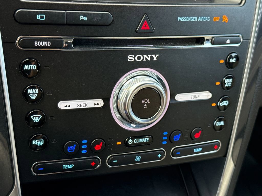 Certified 2018 Ford Explorer Limited FWD image 20