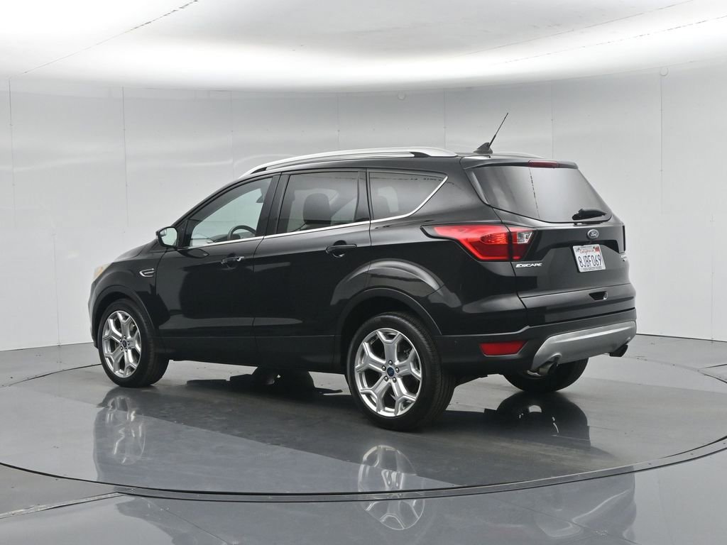 Certified 2019 Ford Escape Titanium FWD image 22