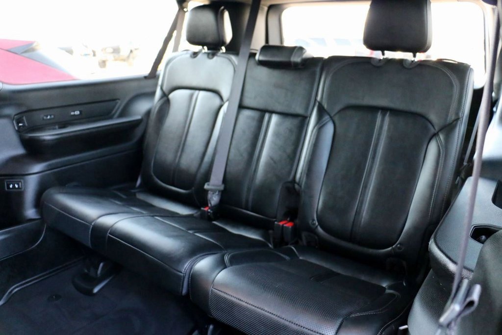 Used 2024 Jeep Wagoneer L Series II image 22