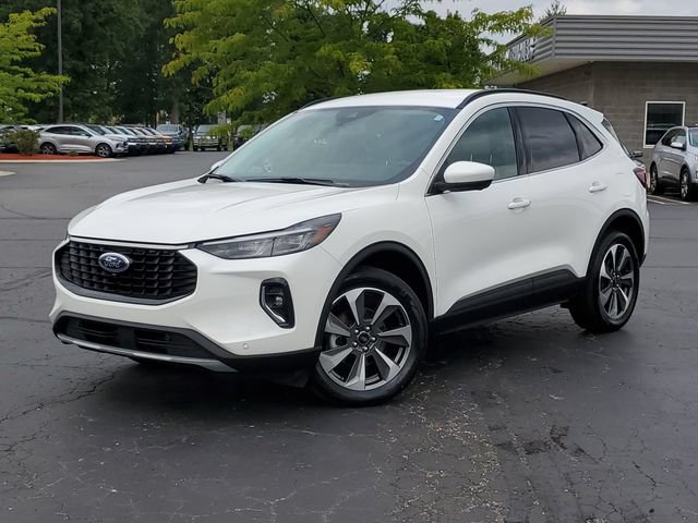 Certified 2023 Ford Escape Platinum AWD/4WD image 38