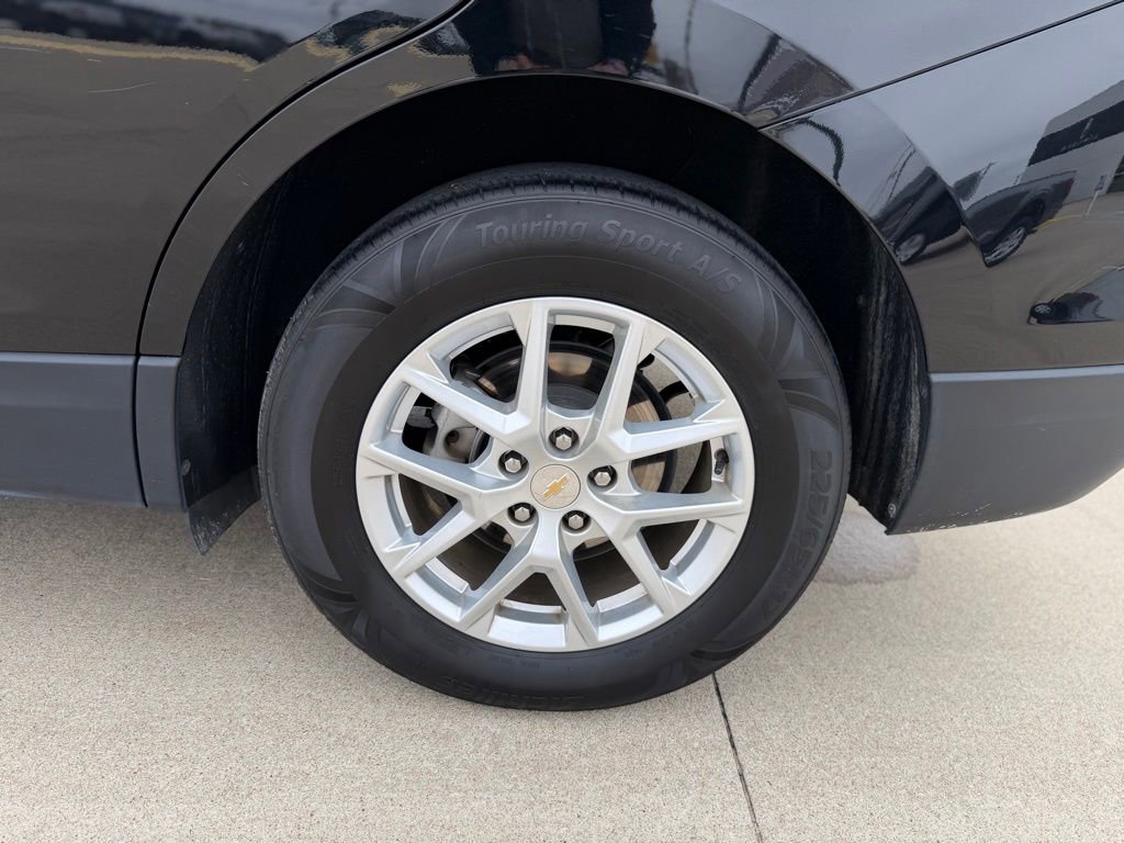 Used 2024 Chevrolet Equinox LT AWD/4WD image 9