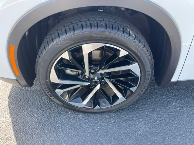 Used 2022 Mitsubishi Outlander SE AWD/4WD image 3