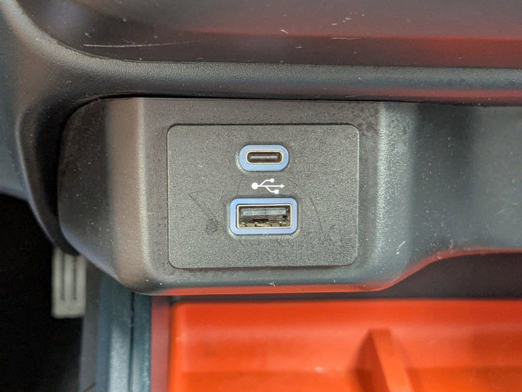 Certified 2022 Ford Maverick XLT w/ XLT Luxury Package image 26