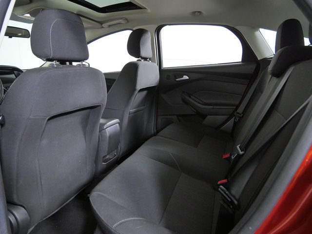 Certified 2018 Ford Focus SEL w/ Cold Weather Package FWD image 18