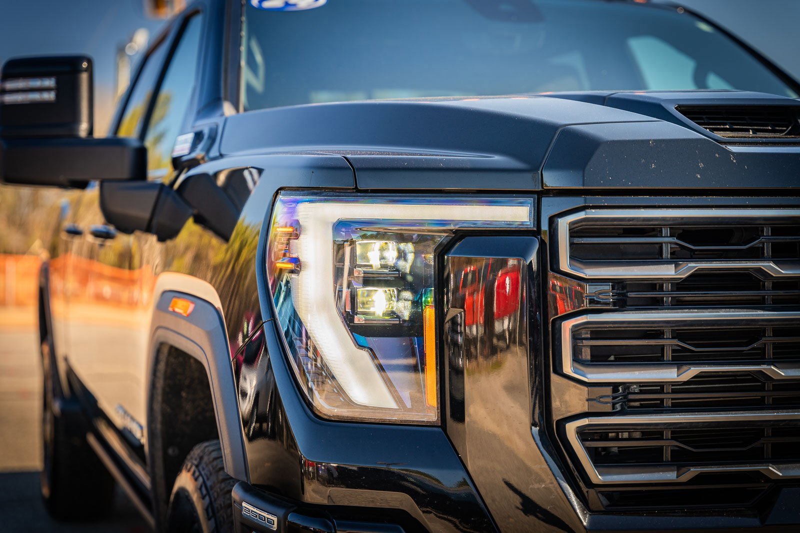 Used 2024 GMC Sierra 2500 AT4 w/ AT4 Premium Plus Package image 11