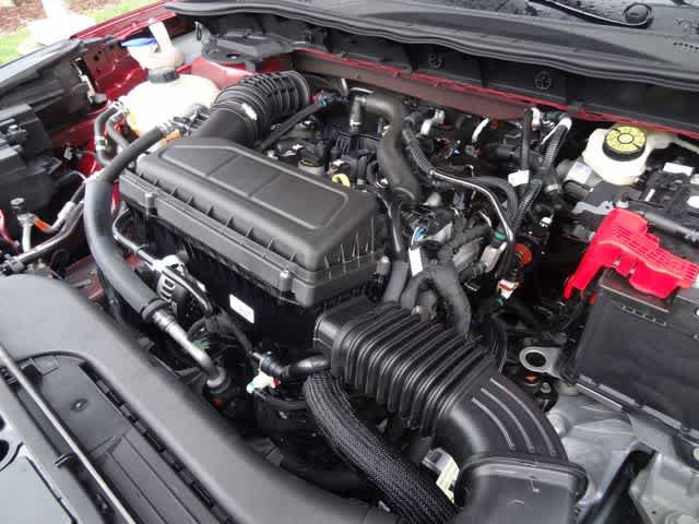 Certified 2023 Ford Escape Active AWD/4WD image 37