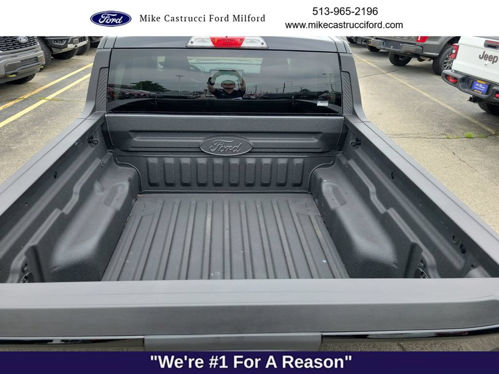 Certified 2025 Ford Maverick XL w/ Equipment Group 102A AWD/4WD image 24