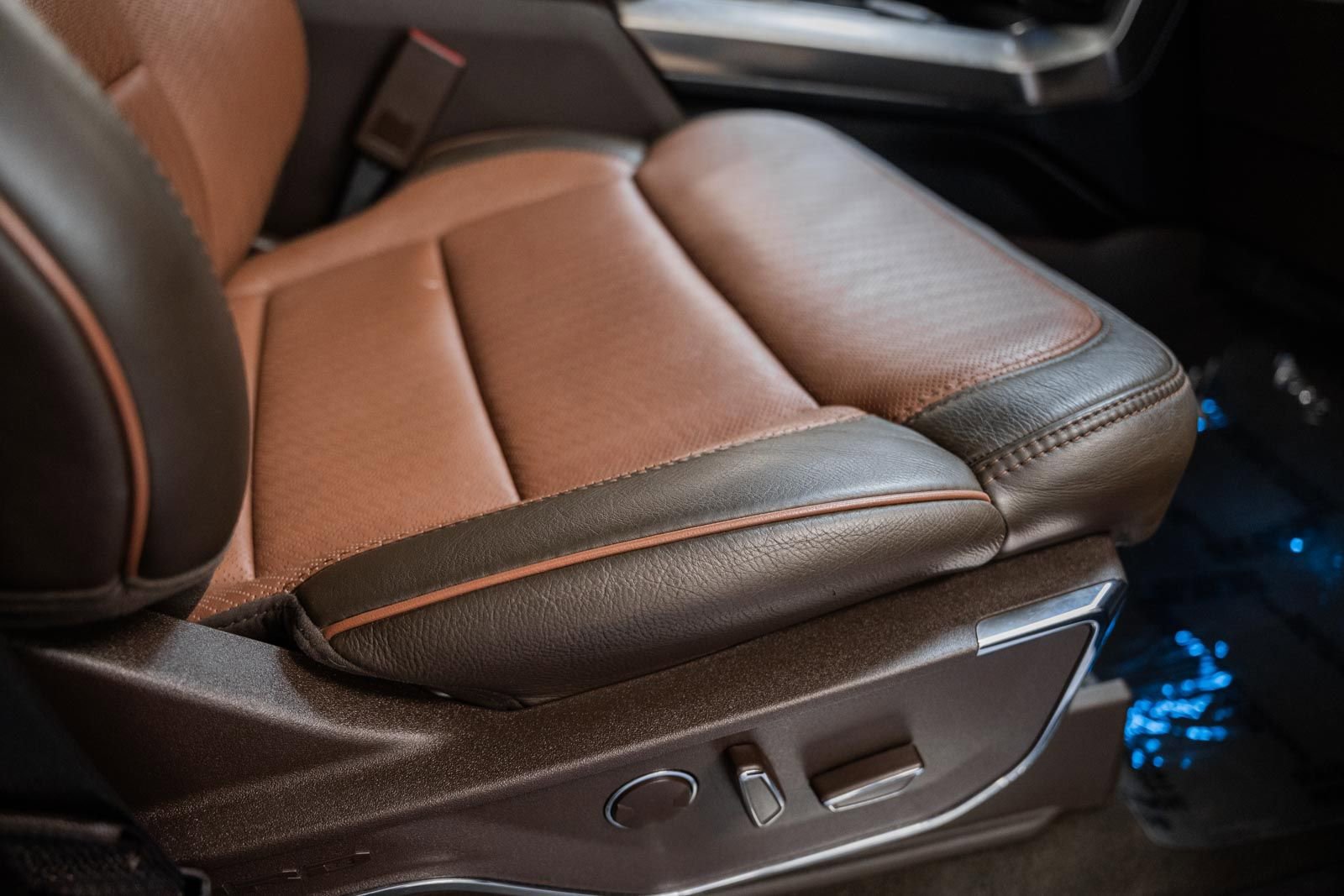 Certified 2022 Ford F150 King Ranch w/ Equipment Group 601A High image 44