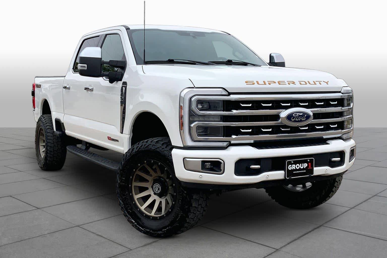 Certified 2024 Ford F250 Platinum w/ Tremor Off-Road Package AWD/4WD image 3