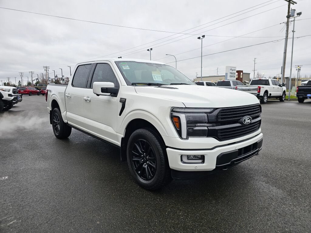 Certified 2025 Ford F150 Platinum w/ FX4 Off-Road Package AWD/4WD image 4