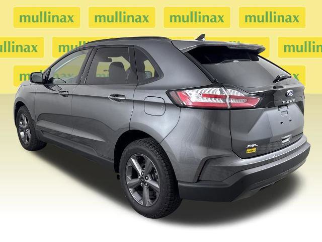 Certified 2024 Ford Edge SEL w/ Sport Appearance Package image 4