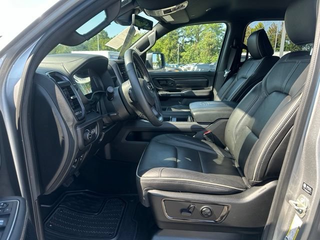 Used 2023 RAM 1500 Limited AWD/4WD image 5