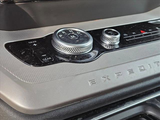 Certified 2025 Ford Expedition Active image 15