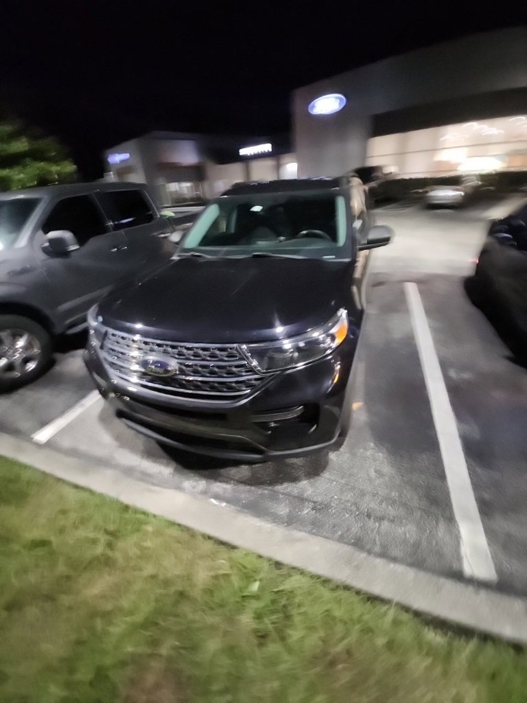 Certified 2022 Ford Explorer XLT image 8