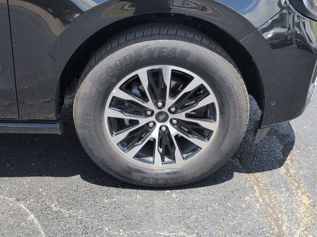 Certified 2025 Ford Expedition Max Platinum AWD/4WD image 10