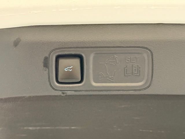 Certified 2024 Ford Expedition XLT RWD image 37