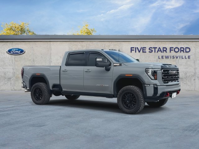 Used 2025 GMC Sierra 2500 AT4 w/ AT4 Premium Plus Package AWD/4WD image 2