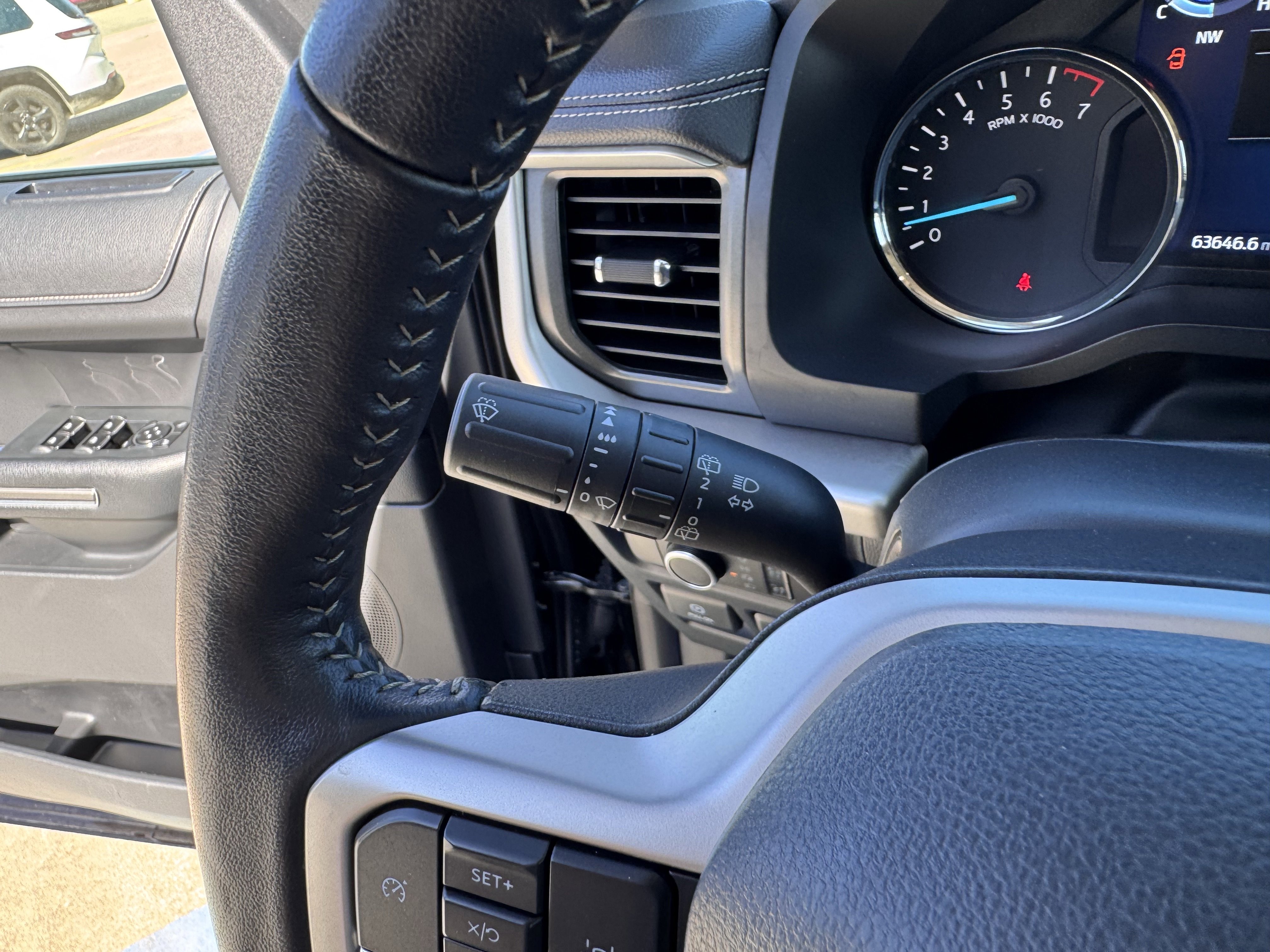 Certified 2024 Ford Expedition Max XLT image 15