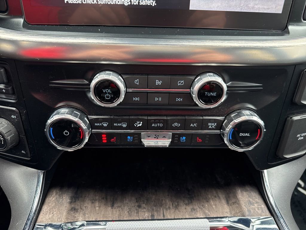 Certified 2023 Ford F150 Lariat w/ Equipment Group 502A High image 31