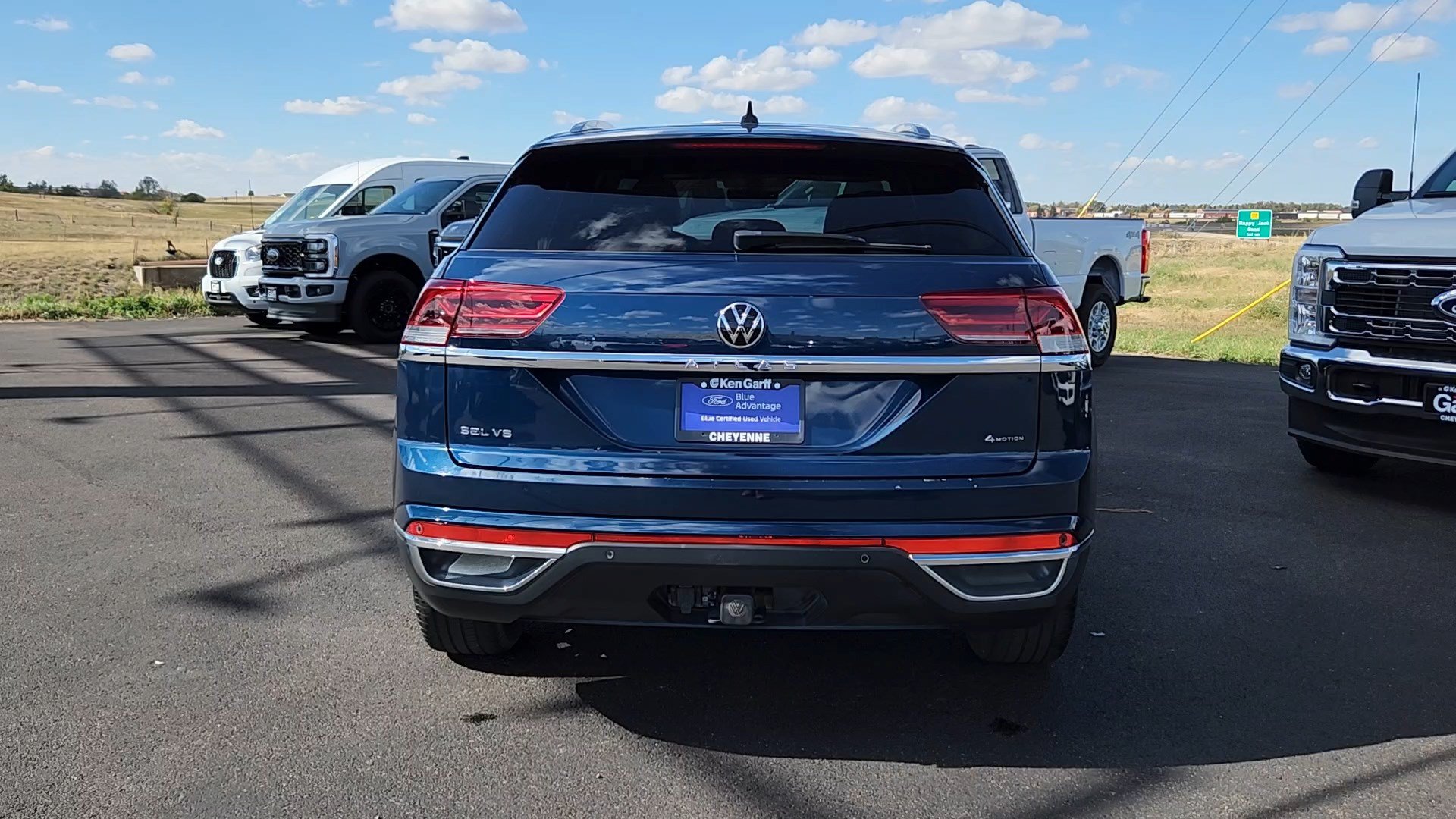 Used 2023 Volkswagen Atlas Cross Sport SEL AWD/4WD image 21