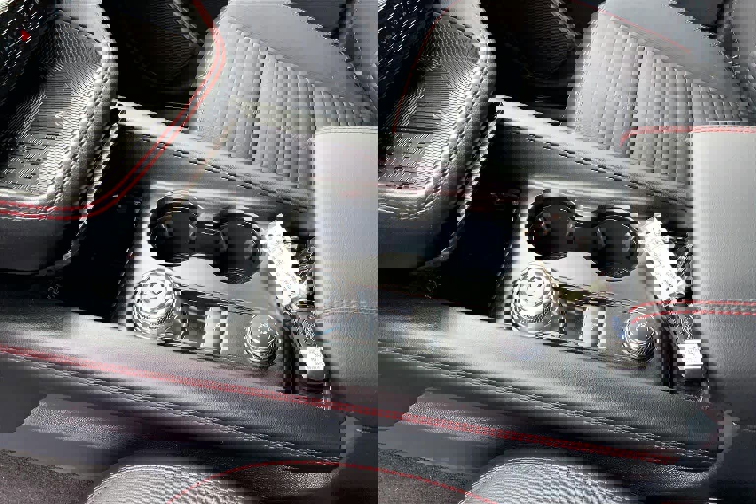 Certified 2025 Ford Explorer ST-Line w/ Premium Package image 16