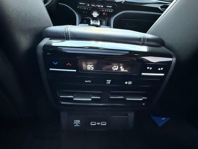 Used 2023 Acura MDX Technology image 18