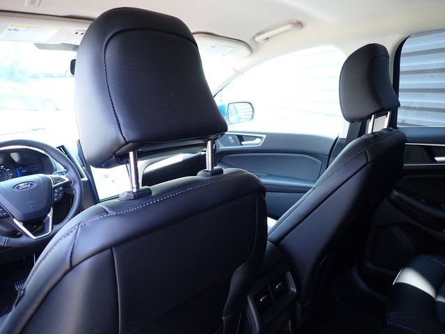 Certified 2024 Ford Edge SEL w/ Convenience Package AWD/4WD image 17