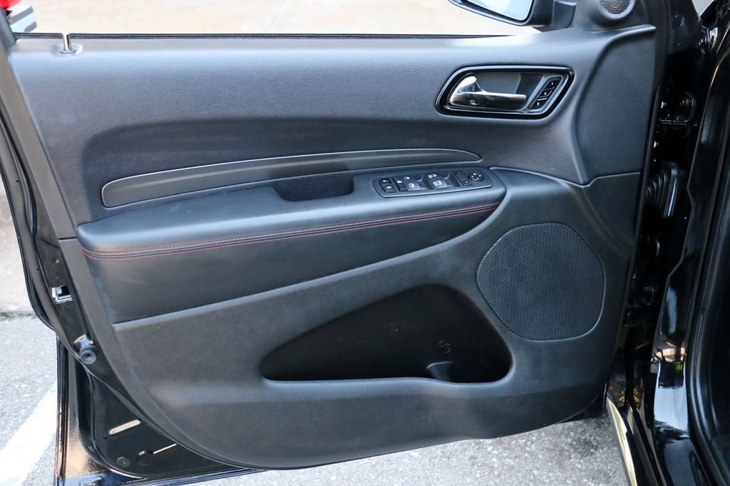 Used 2024 Dodge Durango GT RWD image 16