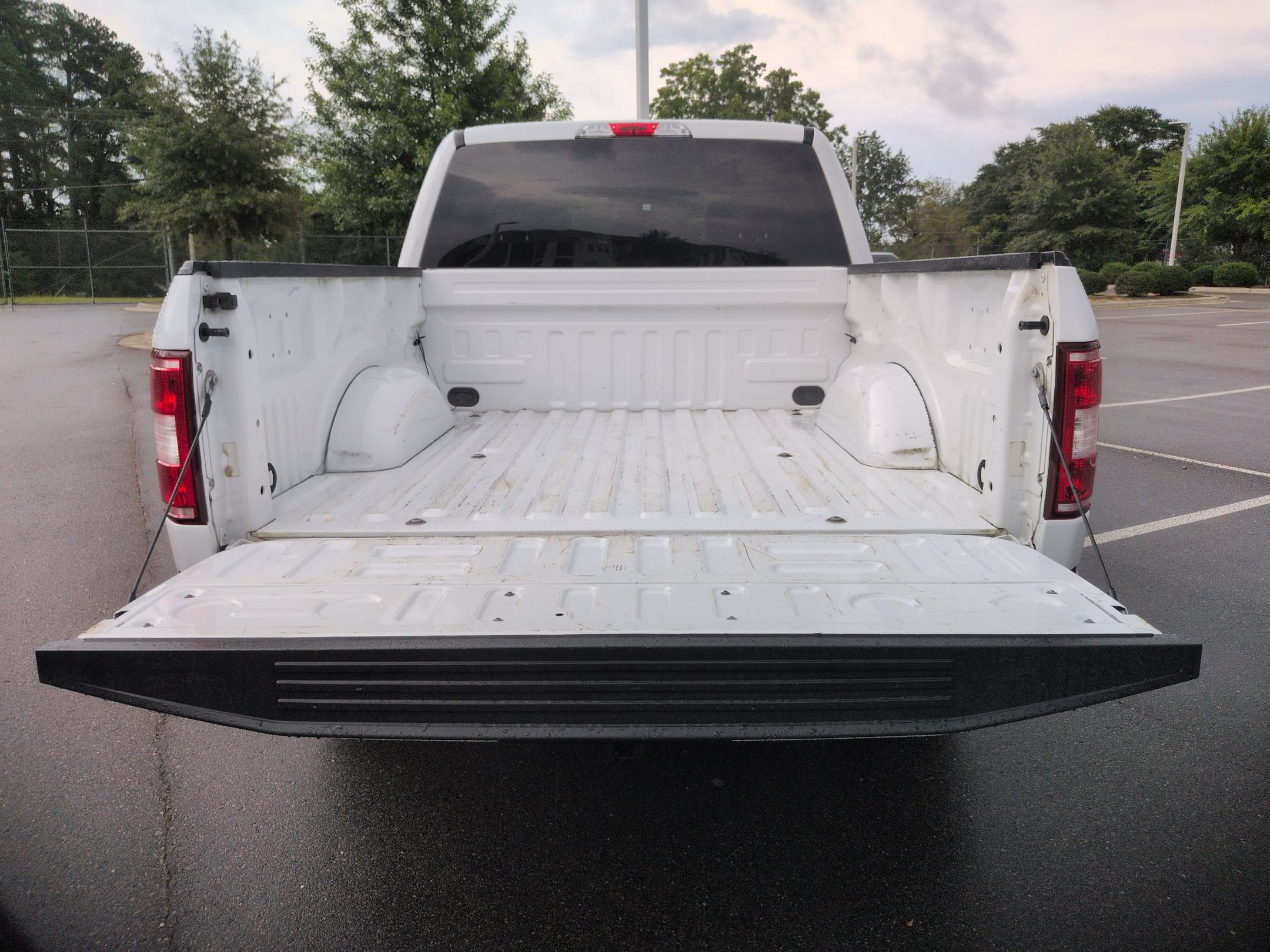 Certified 2020 Ford F150 XL w/ Equipment Group 101A Mid RWD image 32