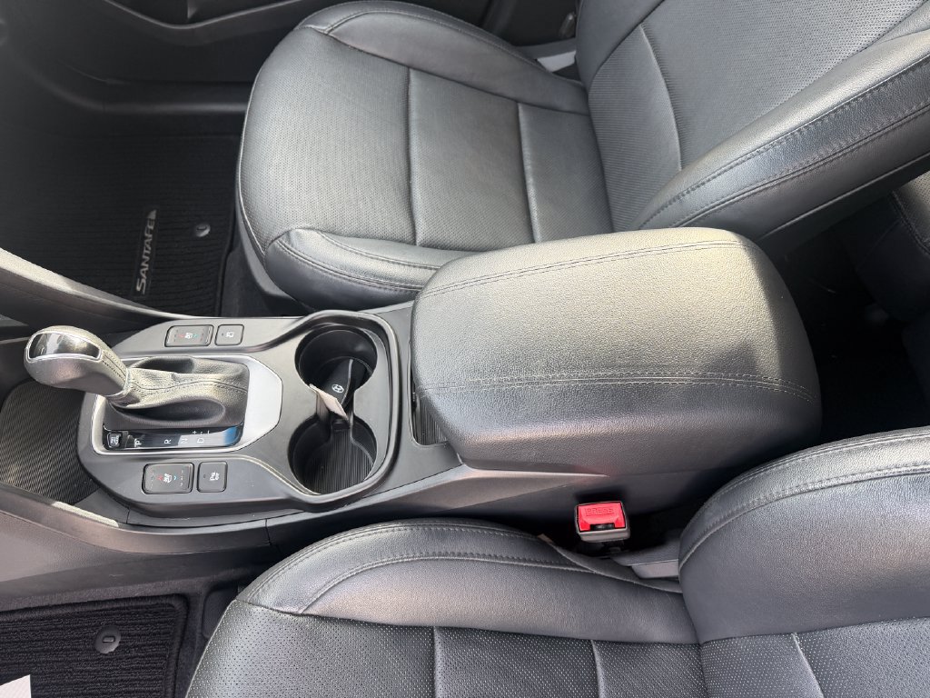 Used 2017 Hyundai Santa Fe Sport FWD image 26