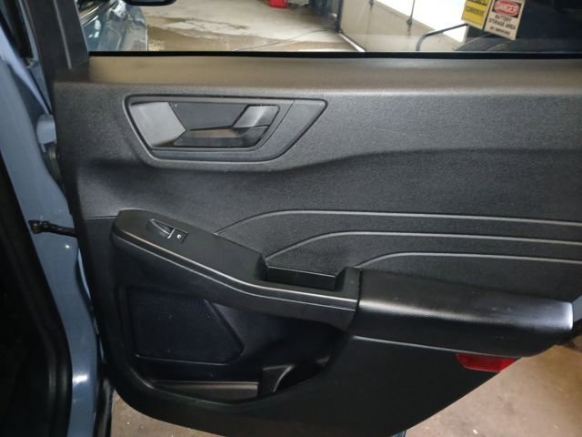 Certified 2023 Ford Escape Active AWD/4WD image 41