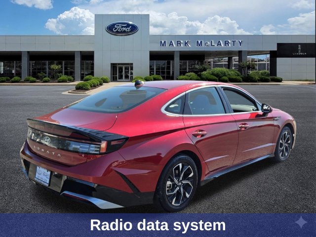 Used 2025 Hyundai Sonata SEL FWD image 5