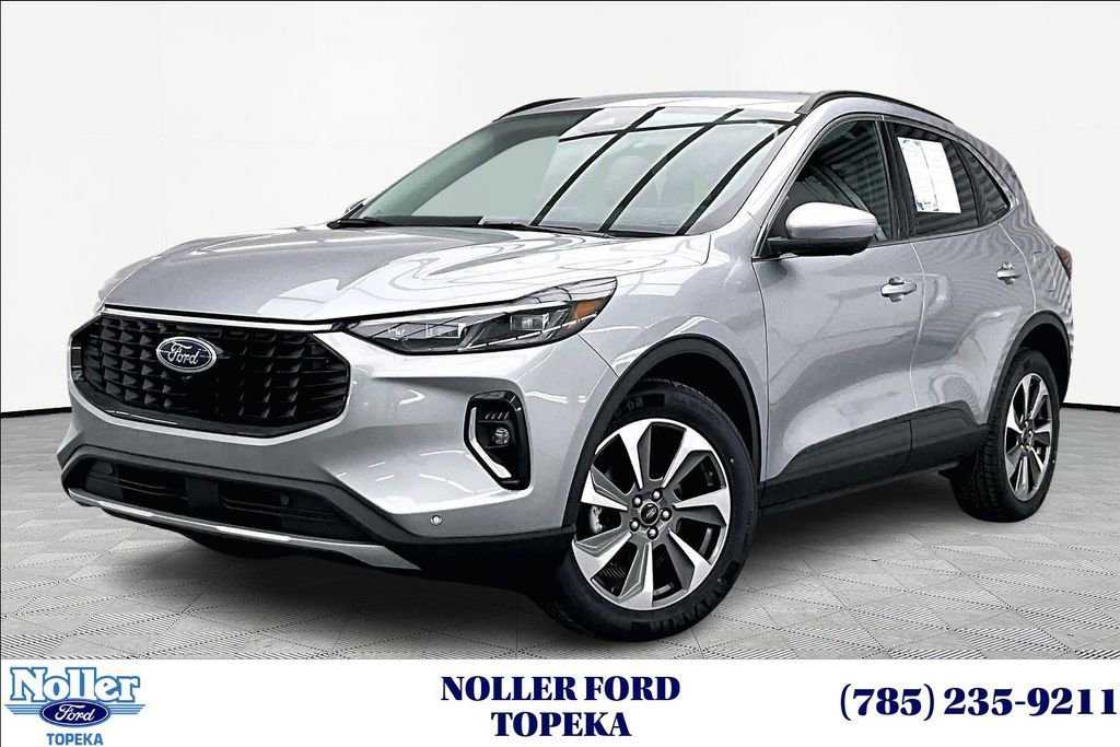Certified 2023 Ford Escape Platinum image 1