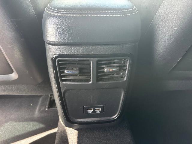 Used 2023 Chrysler 300 S RWD image 17