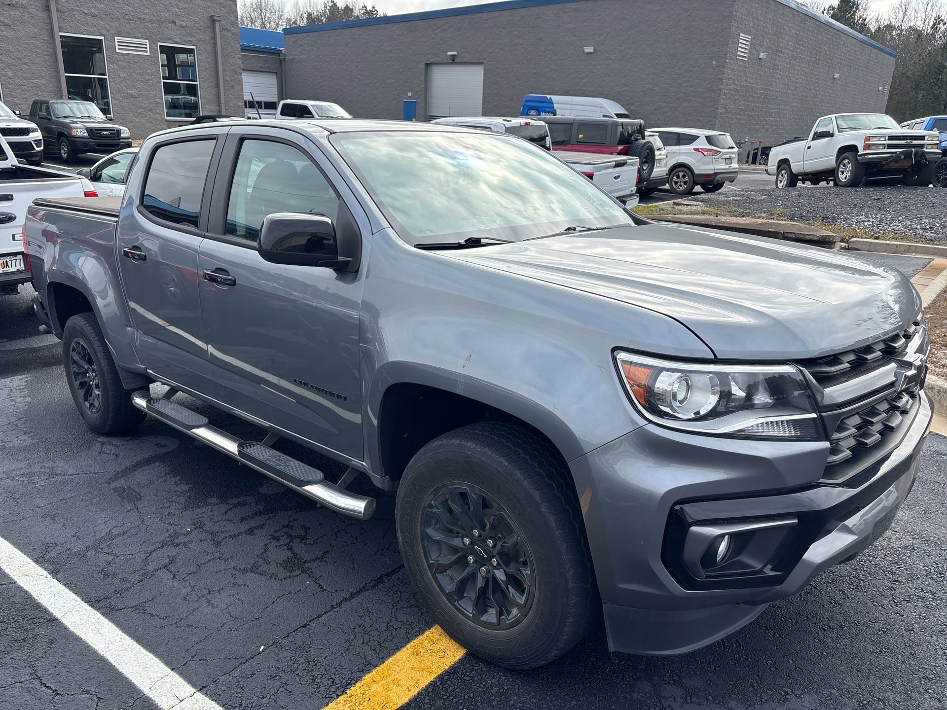 Used 2022 Chevrolet Colorado Z71 w/ Safety Package image 2
