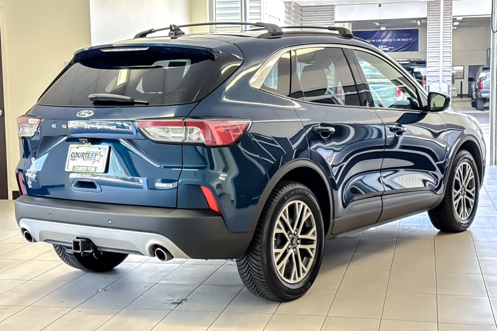 Certified 2020 Ford Escape SEL AWD/4WD image 4