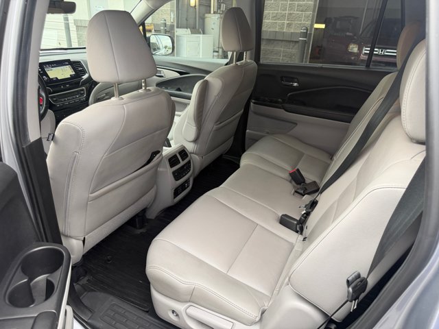 Used 2019 Honda Pilot Touring image 25