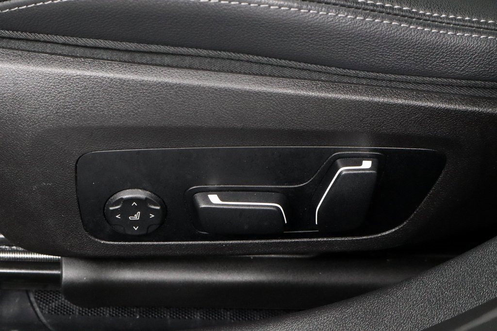 Used 2025 BMW 330i xDrive Sedan image 22