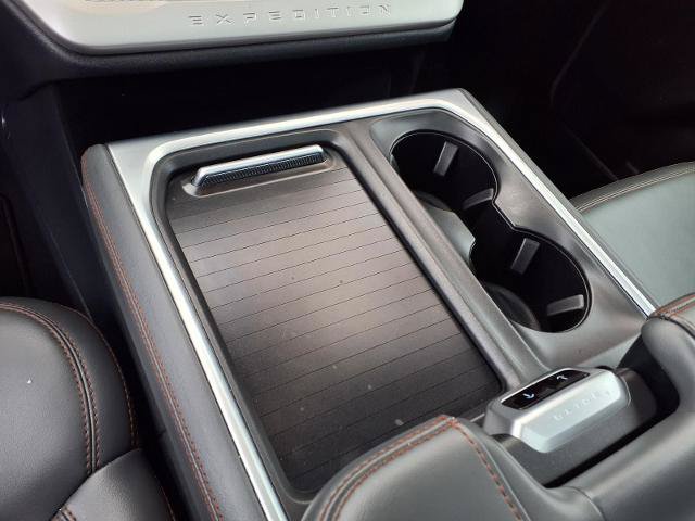 Certified 2025 Ford Expedition Max Active AWD/4WD image 9