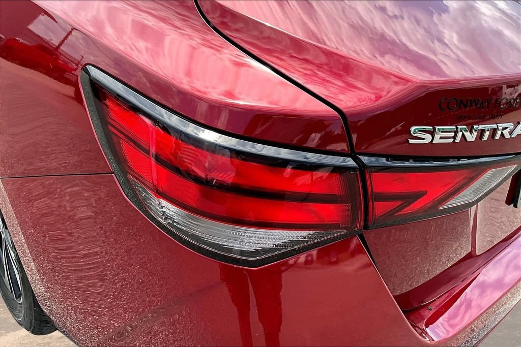 Used 2021 Nissan Sentra SV FWD image 24