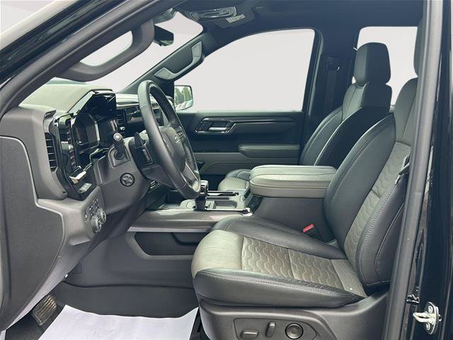 Used 2024 Chevrolet Silverado 1500 ZR2 w/ Technology Package AWD/4WD image 15