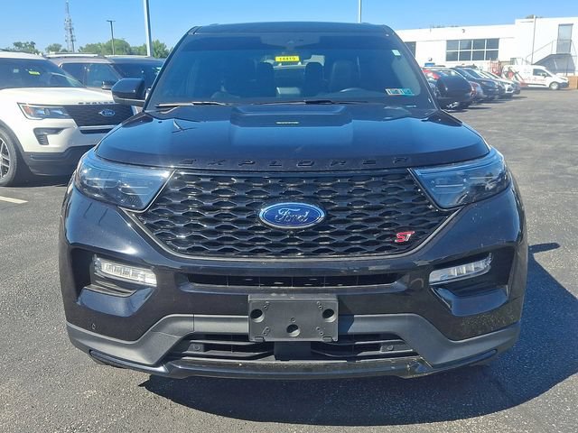 Certified 2022 Ford Explorer ST w/ Equipment Group 401A AWD/4WD image 2