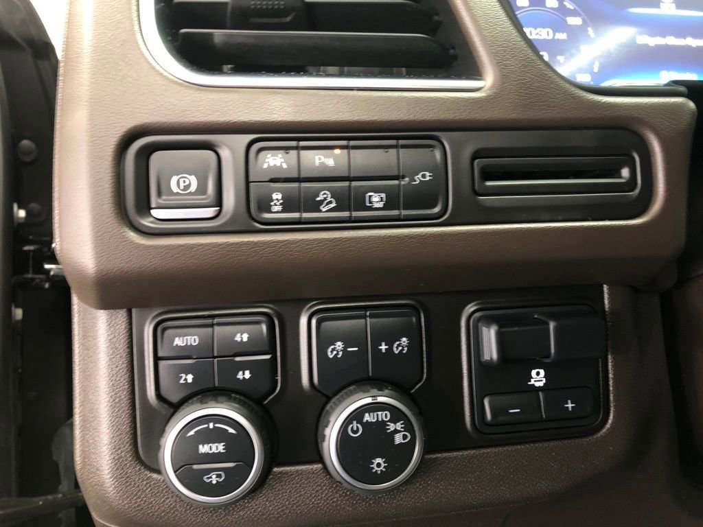 Used 2022 Chevrolet Tahoe Z71 w/ Z71 Off-Road Package image 23