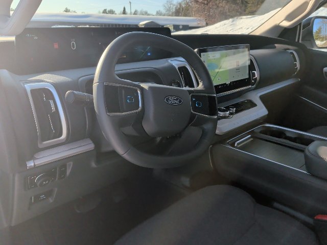 Certified 2025 Ford Expedition Max Active AWD/4WD image 29
