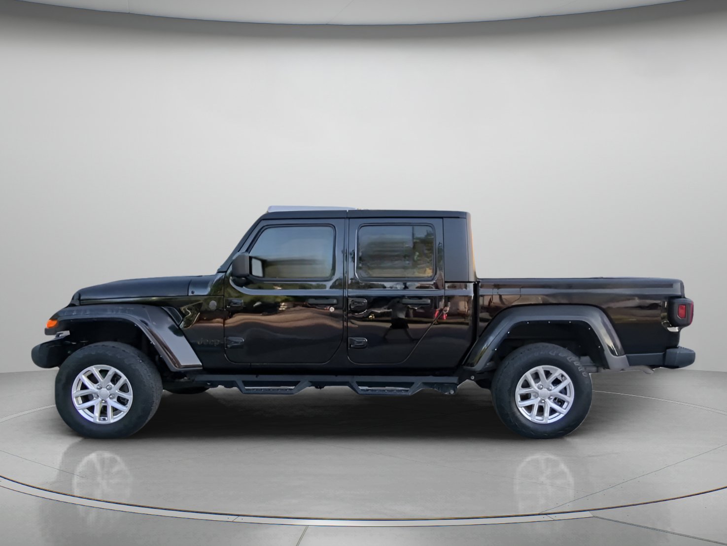 Used 2023 Jeep Gladiator Sport AWD/4WD image 18