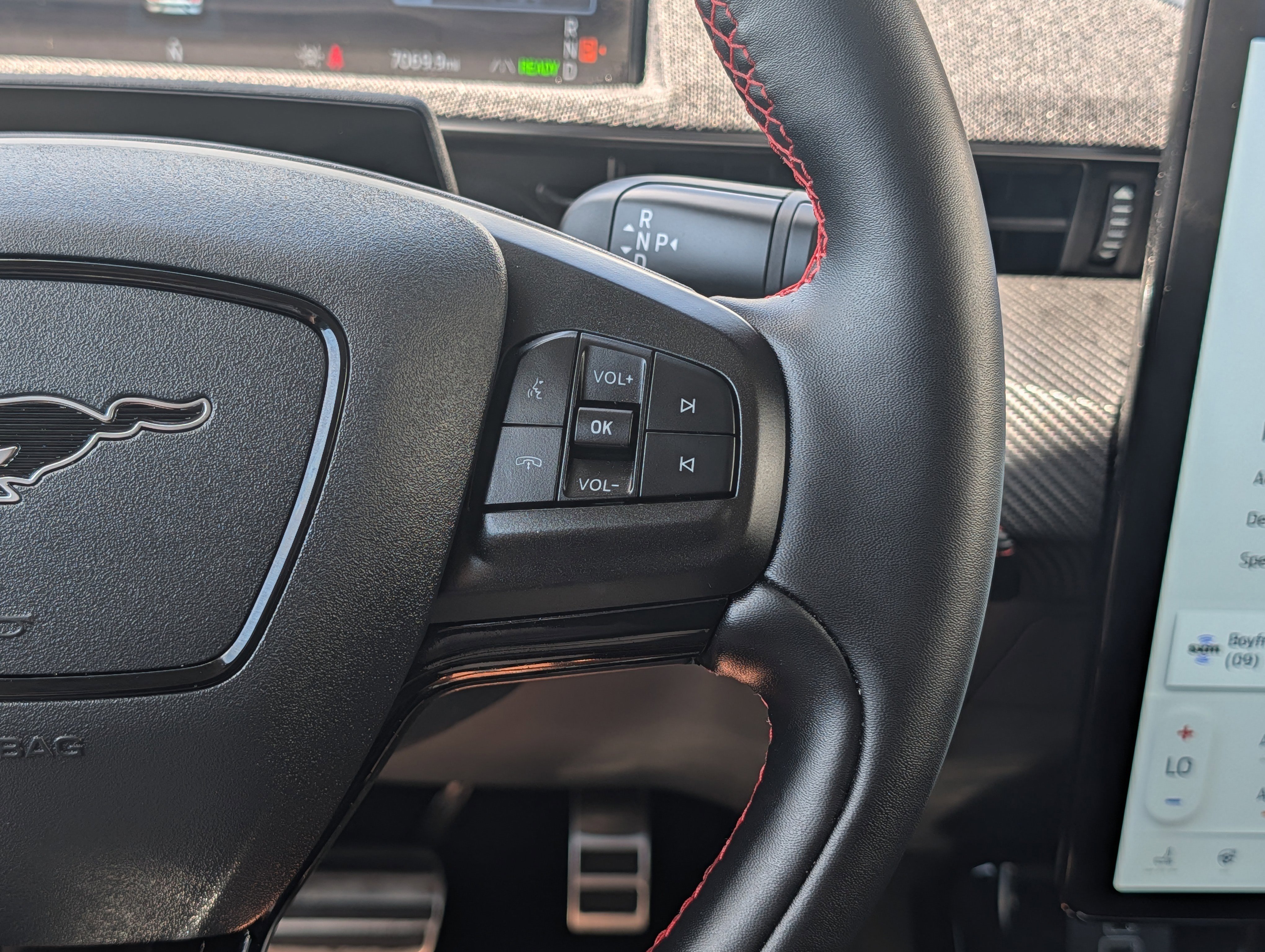 Certified 2025 Ford Mustang Mach-E Premium w/ Sport Appearance Package AWD/4WD image 24