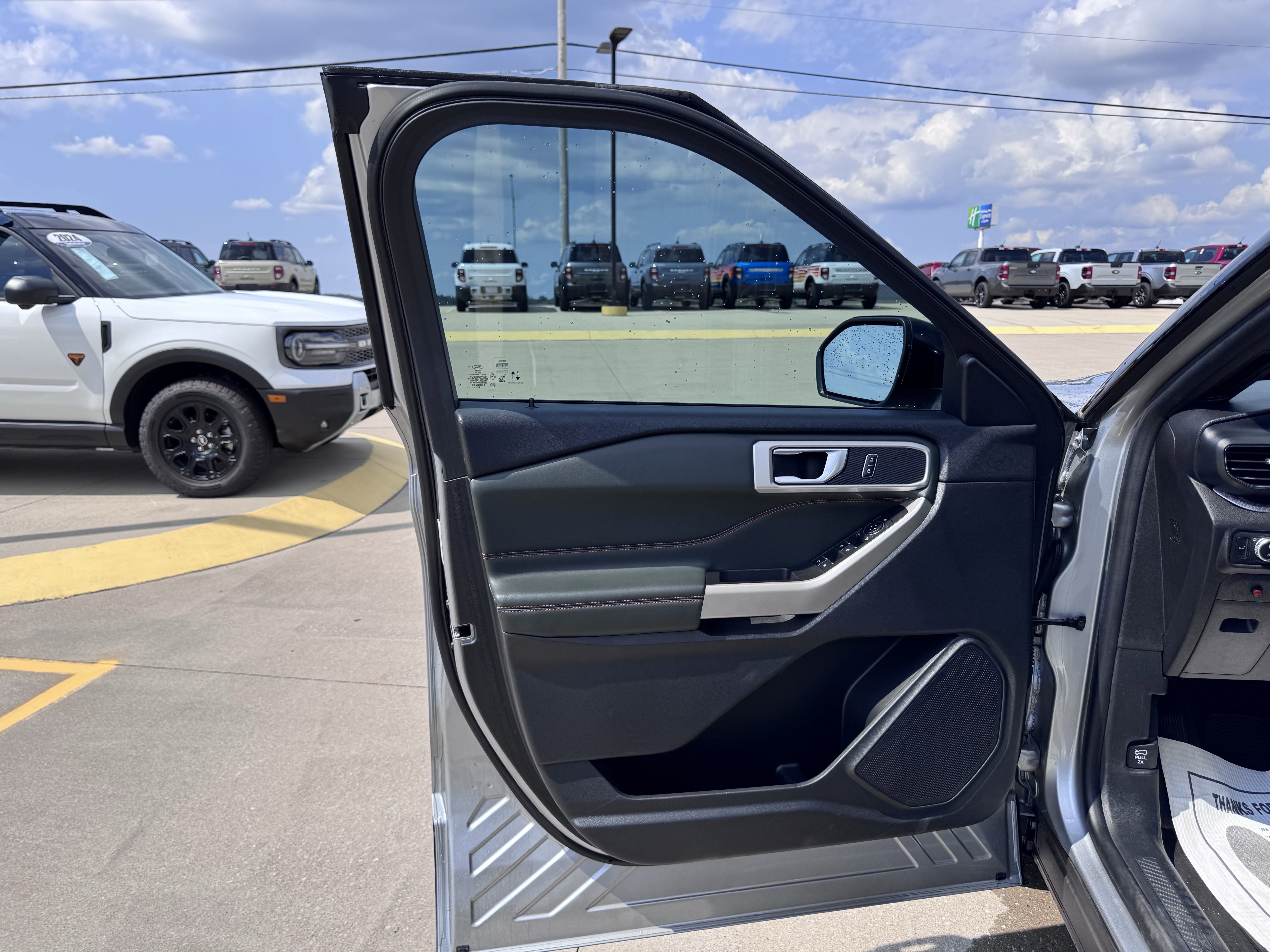 Certified 2022 Ford Explorer Timberline image 7