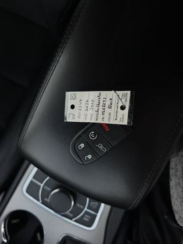 Used 2022 Jeep Grand Cherokee Laredo X AWD/4WD image 39