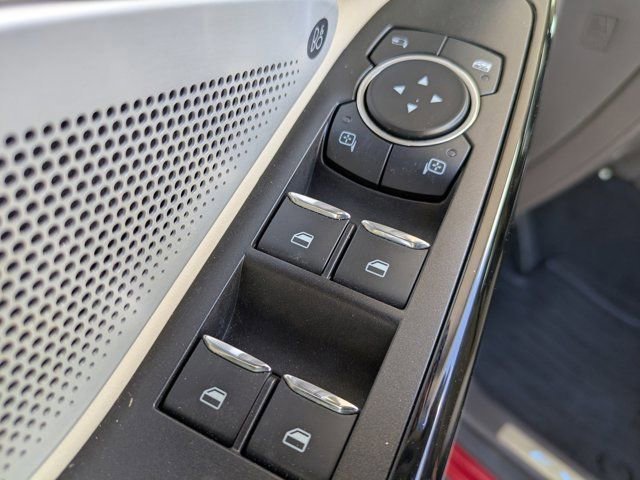 Certified 2022 Ford Explorer Platinum w/ Equipment Group 601A image 24